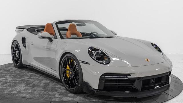 Photo of 2024 Gray Porsche 911