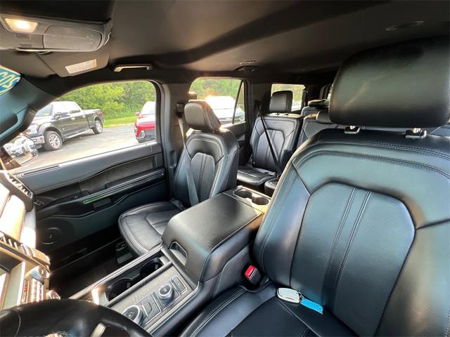 Photo of 2021 Burgundy Ford Expedition Max