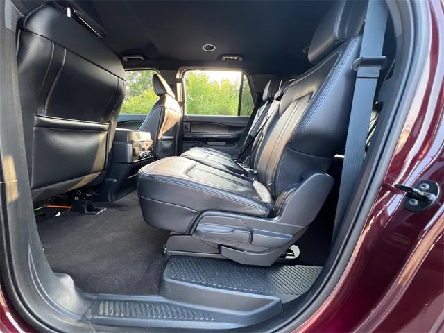 Photo of 2021 Burgundy Ford Expedition Max