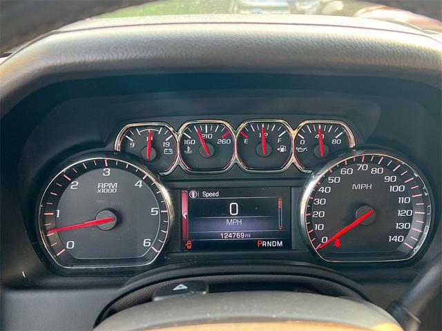 Photo of 2015 White Diamond Tricoat GMC Yukon XL