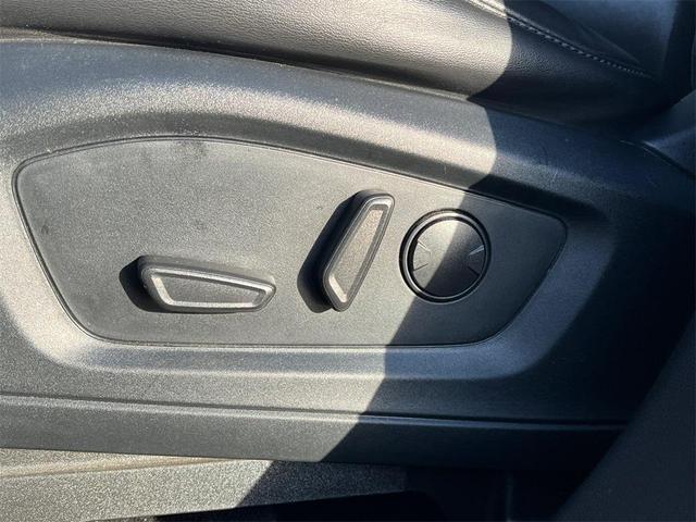 Photo of 2022 Black Ford Explorer