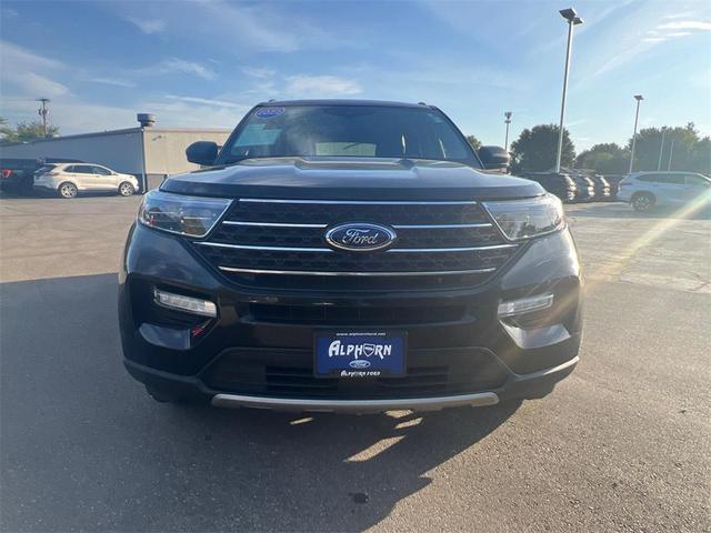 Photo of 2022 Black Ford Explorer
