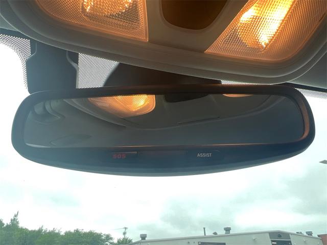 Photo of 2023 Bright White Clearcoat Jeep Cherokee