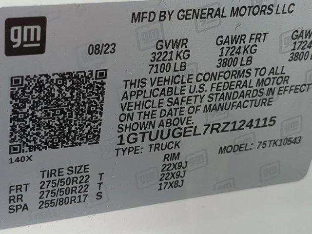 Photo of 2024 White Frost Tricoat GMC Sierra 1500