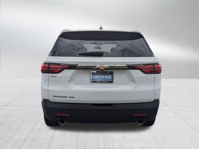 Photo of 2023 Summit White Chevrolet Traverse