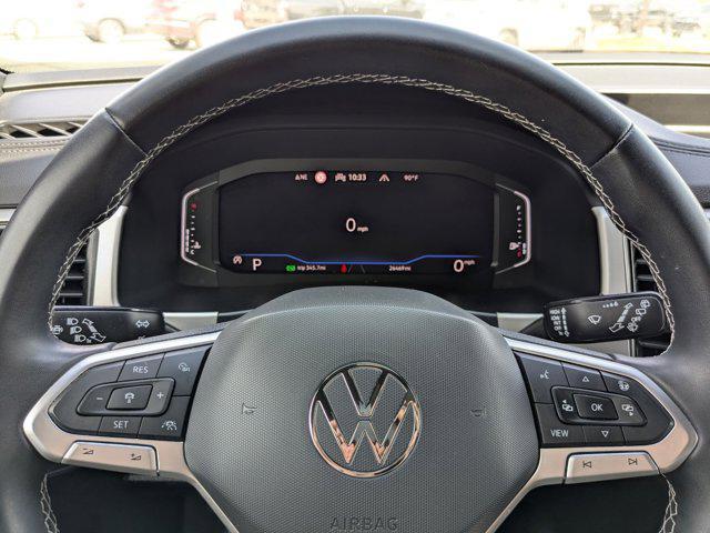 Photo of 2021 Platinum Gray Metallic Volkswagen Atlas Cross Sport