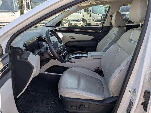 Photo of 2022 Quartz White Hyundai TUCSON