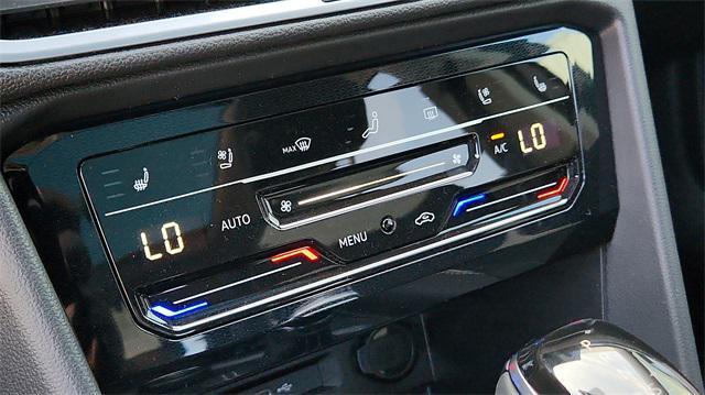 Photo of 2025 Black Volkswagen Taos