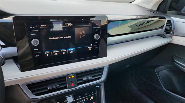Photo of 2025 Black Volkswagen Taos