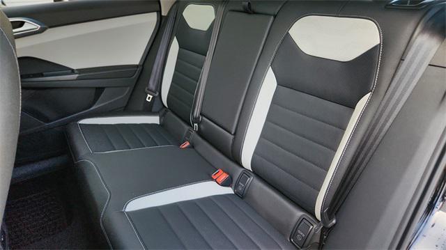 Photo of 2025 Black Volkswagen Taos