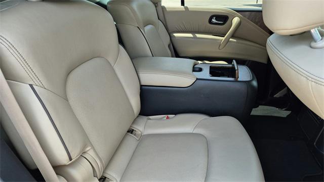 Photo of 2023 Aspen White Tricoat Nissan Armada