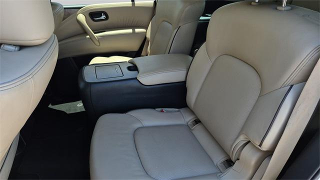 Photo of 2023 Aspen White Tricoat Nissan Armada