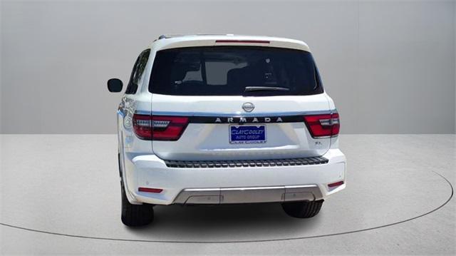 Photo of 2023 Aspen White Tricoat Nissan Armada
