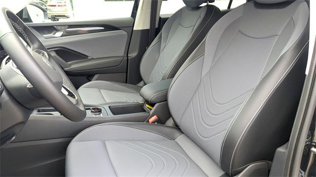 Photo of 2025 Deep Black Pearl Volkswagen Tiguan