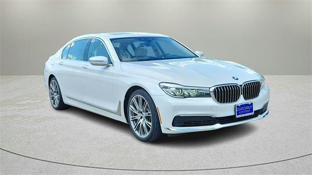 2019 BMW 740