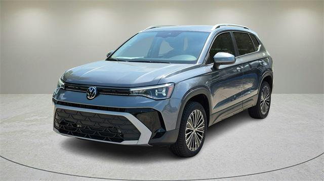 Photo of 2025 Gray Volkswagen Taos