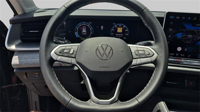Photo of 2025 Black Volkswagen Tiguan