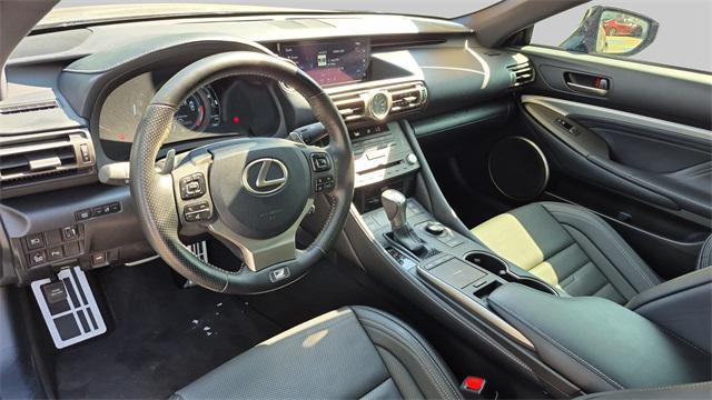 Photo of 2020 Atomic Silver Lexus RC 350