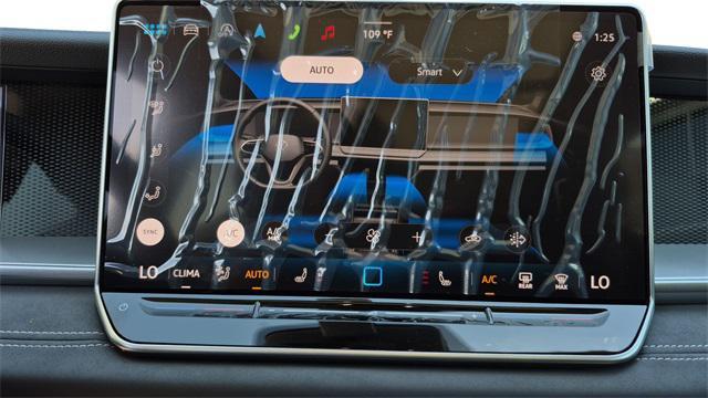 Photo of 2025 Monterey Blue Pearl Volkswagen Tiguan