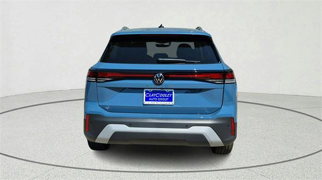 Photo of 2025 Monterey Blue Pearl Volkswagen Tiguan