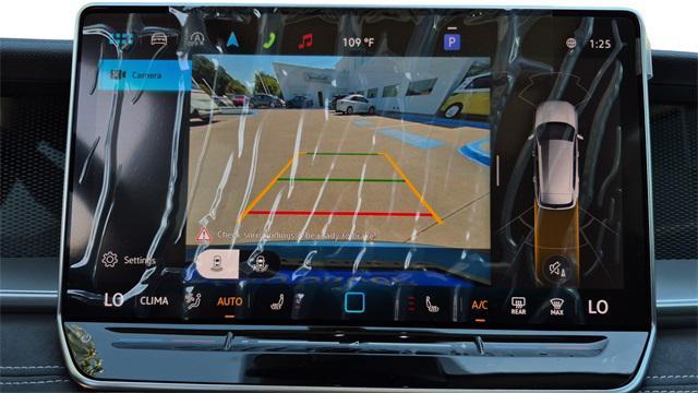 Photo of 2025 Monterey Blue Pearl Volkswagen Tiguan