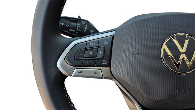 Photo of 2025 Monterey Blue Pearl Volkswagen Tiguan