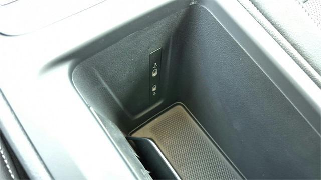 Photo of 2025 Pure White Volkswagen Tiguan