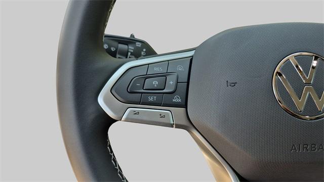 Photo of 2025 Pure White Volkswagen Tiguan