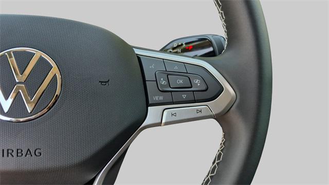 Photo of 2025 Pure White Volkswagen Tiguan