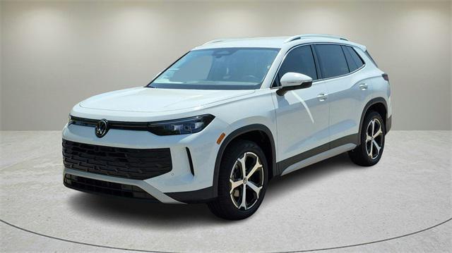 Photo of 2025 Pure White Volkswagen Tiguan