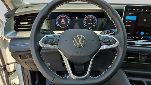 Photo of 2025 Pure White Volkswagen Tiguan