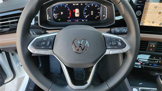 Photo of 2025 Opal White Pearl Volkswagen Jetta