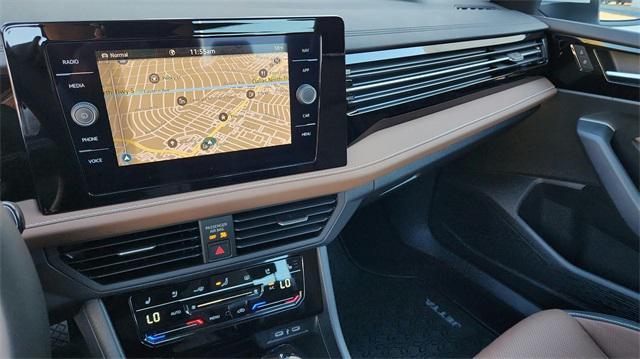 Photo of 2025 Opal White Pearl Volkswagen Jetta