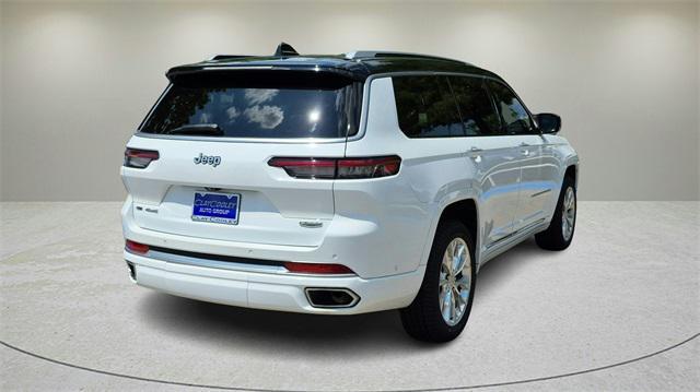 Photo of 2021 Bright White Clearcoat Jeep Grand Cherokee L