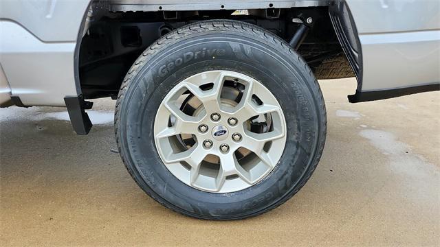 Photo of 2023 Silver Metallic Ford F-150