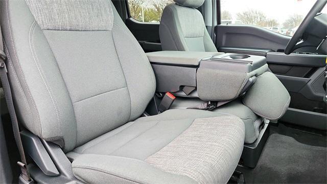 Photo of 2023 Silver Metallic Ford F-150