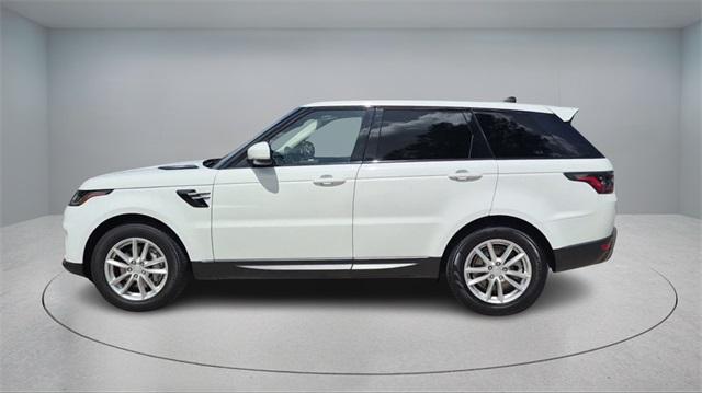 Photo of 2018 White Land Rover Range Rover Sport
