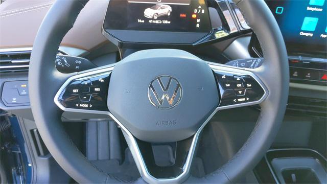 Photo of 2023 Tourmaline Blue Metallic Volkswagen ID.4