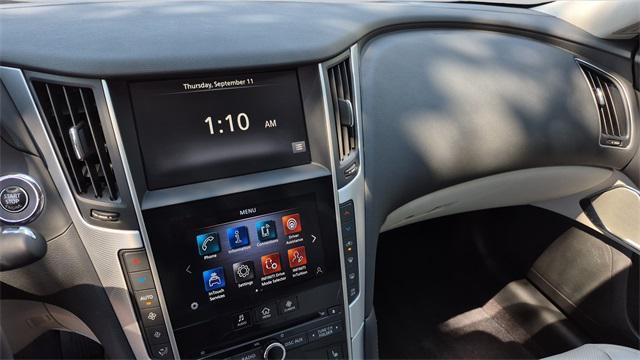 Photo of 2024 Majestic White INFINITI Q50