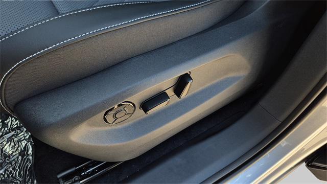 Photo of 2025 Pyrite Silver Metallic Volkswagen Tiguan