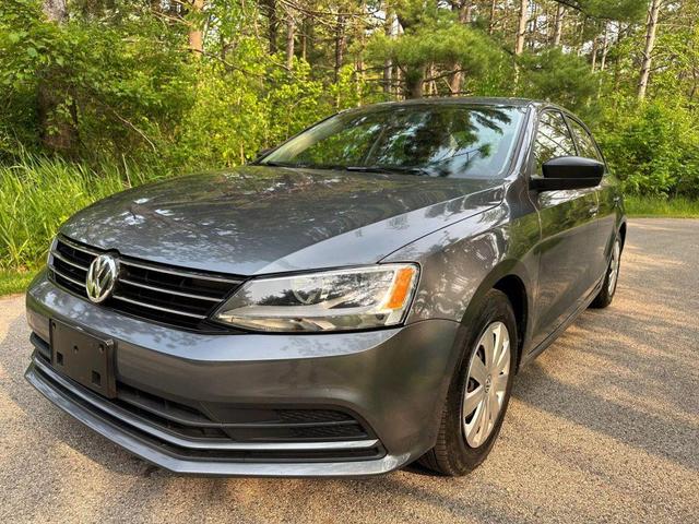 Photo of 2016 Platinum Gray Metallic Volkswagen Jetta