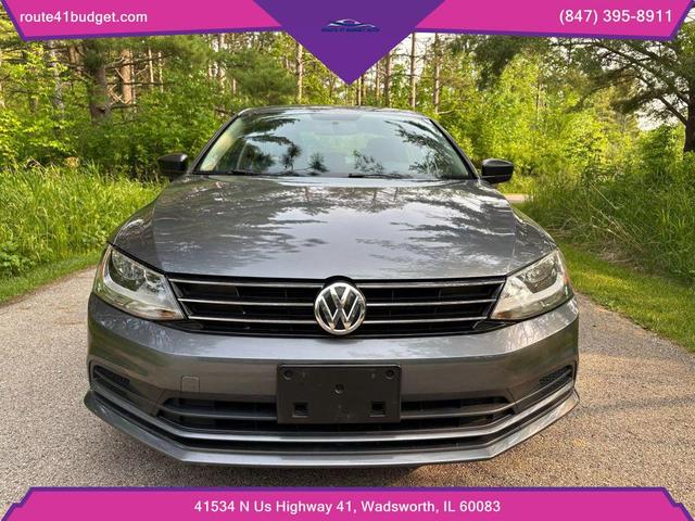Photo of 2016 Platinum Gray Metallic Volkswagen Jetta