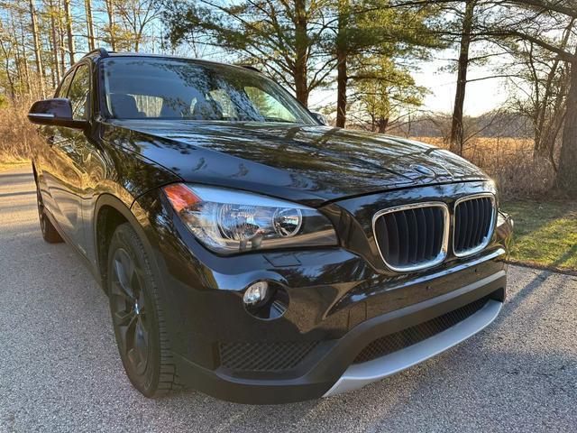 Photo of 2013 Black BMW X1