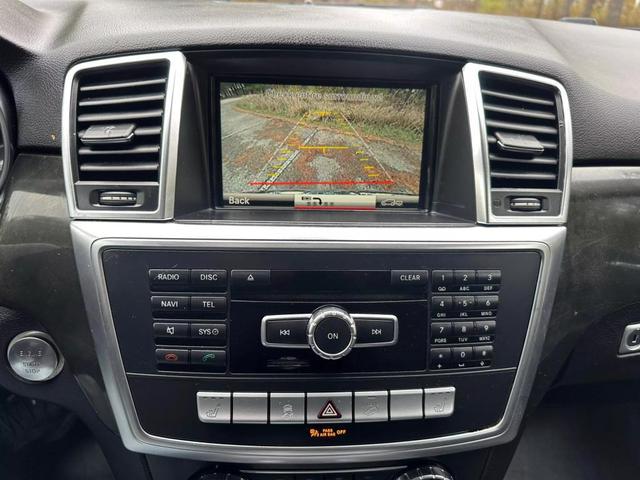 Photo of 2015 Black Mercedes-Benz M-Class