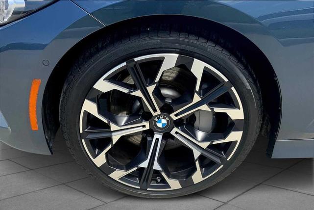 Photo of 2025 Arctic Race Blue Metallic BMW 330