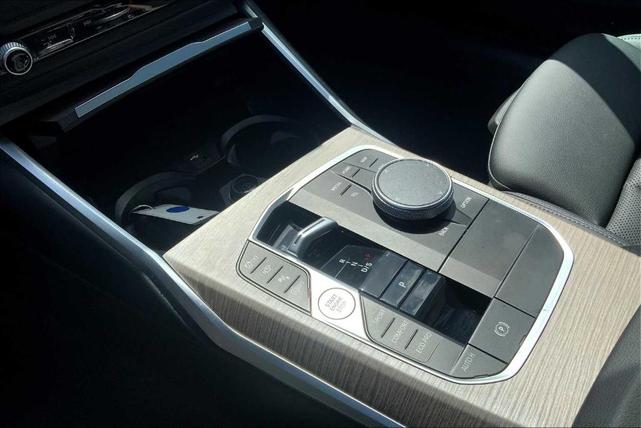 Photo of 2025 Arctic Race Blue Metallic BMW 330