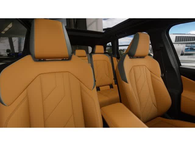 Photo of 2026 White BMW X3