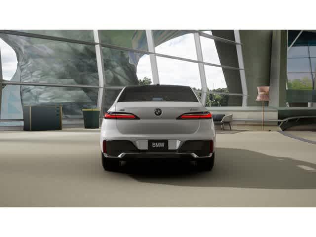 Photo of 2025 White BMW 760