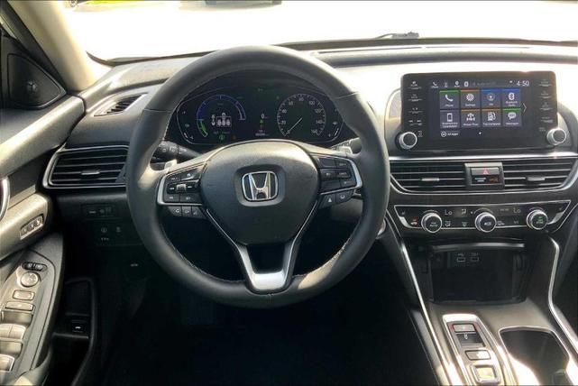Photo of 2022 Platinum White Pearl Honda Accord Hybrid