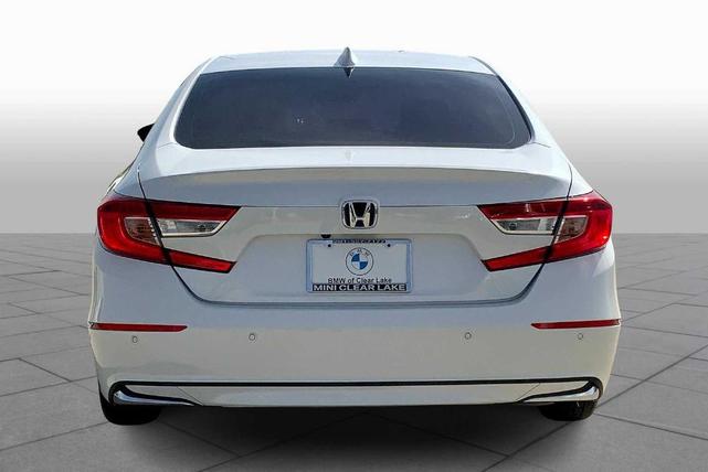 Photo of 2022 Platinum White Pearl Honda Accord Hybrid